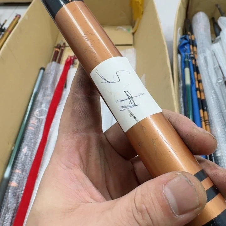 碳素何*名鱼竿钓鱼竿888999