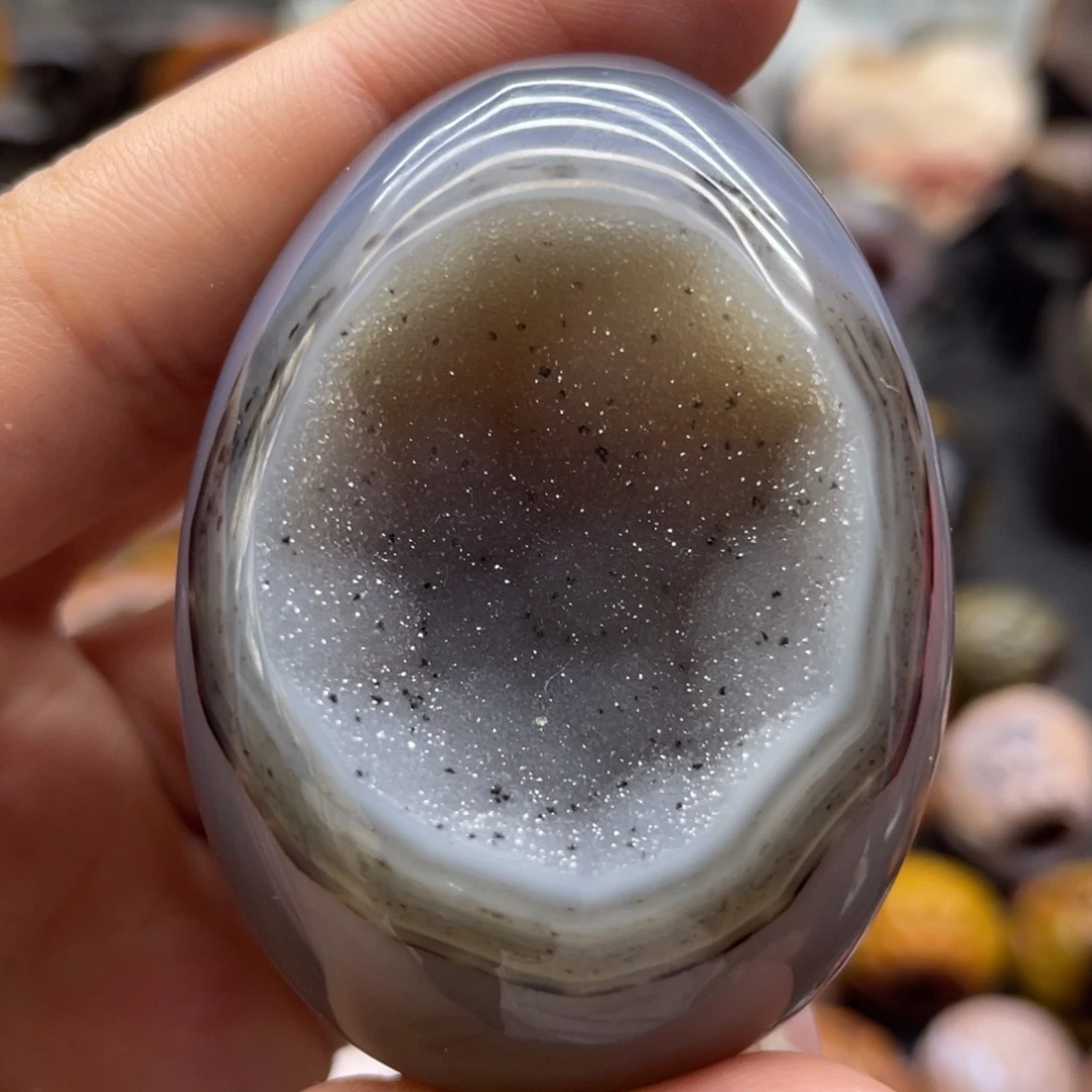 未镶嵌水晶大型摆件（非配饰）