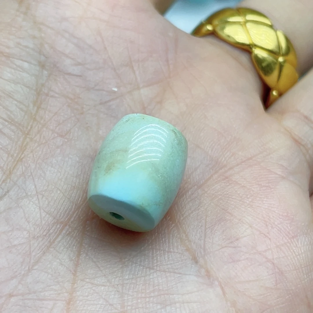 未镶嵌南红玛瑙珠宝奇石