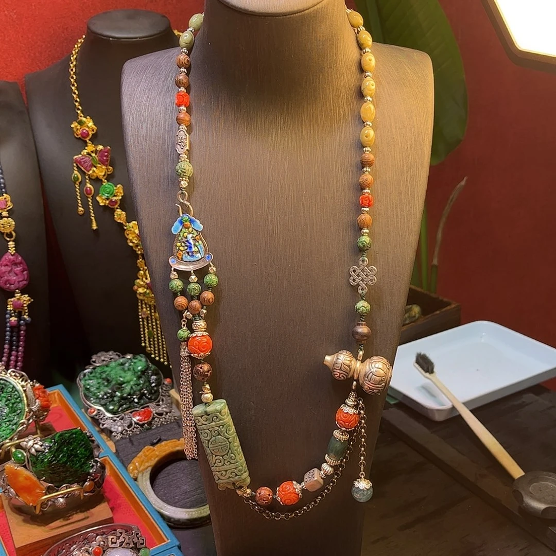 翡翠未镶嵌毛衣链福利款翡翠多宝毛衣链