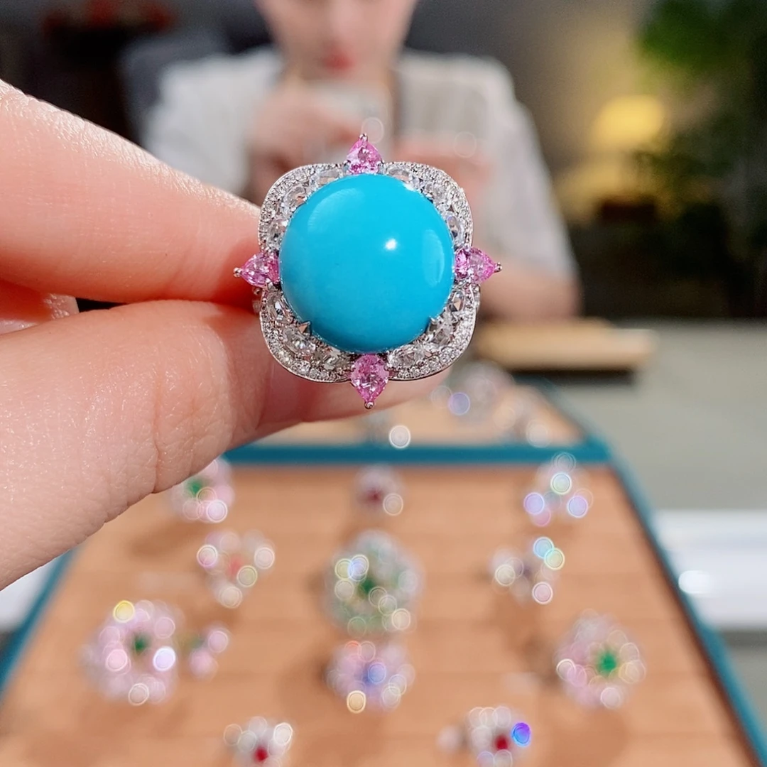 绿松石铂Pt950镶嵌戒指8.12ct