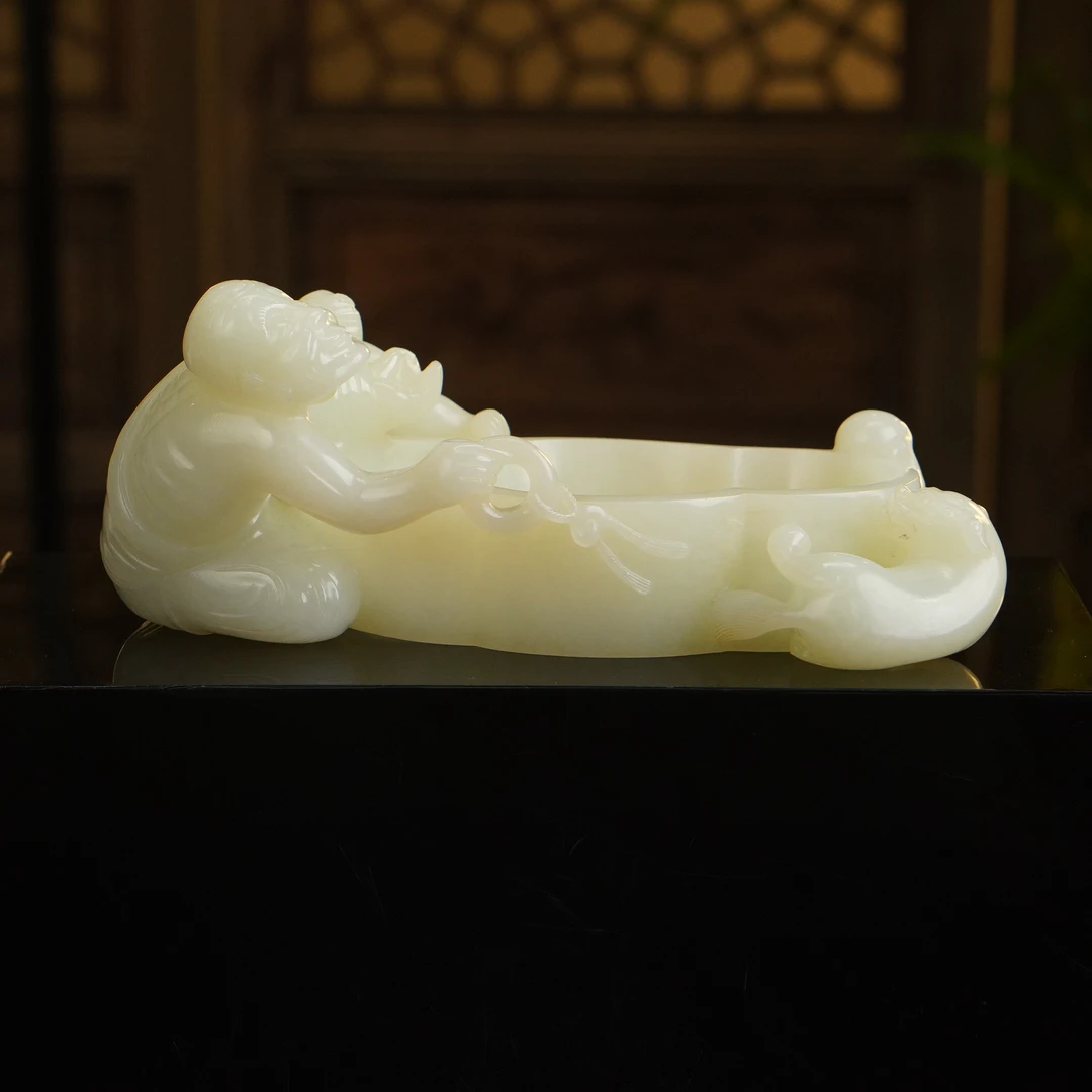 【清】白玉罗汉海棠形洗（口径6.3cm宽15cm重510g）