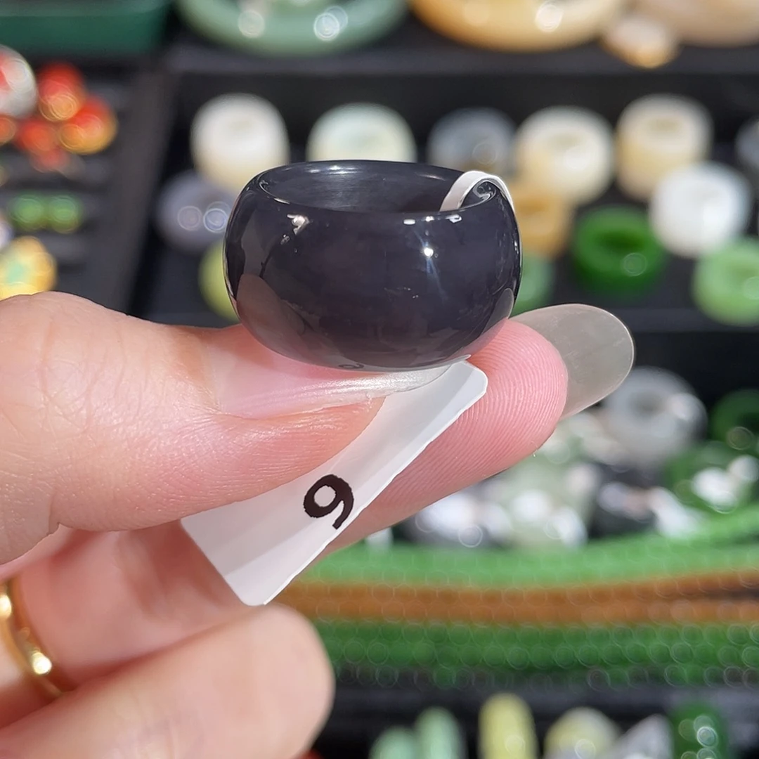 和田玉未镶嵌戒指内径15.1 帝王紫墩