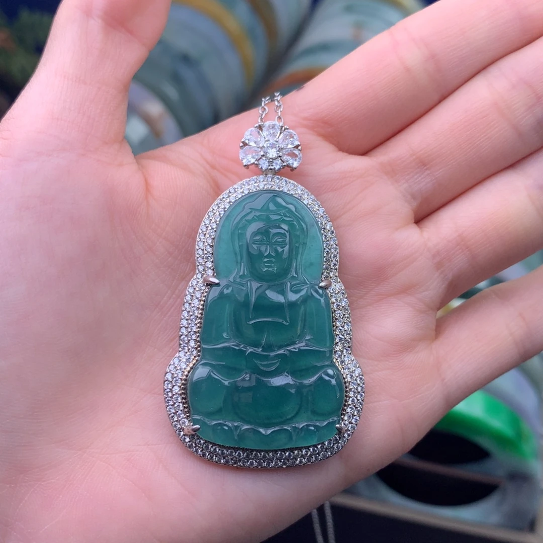 翡翠未镶嵌颈饰吊坠