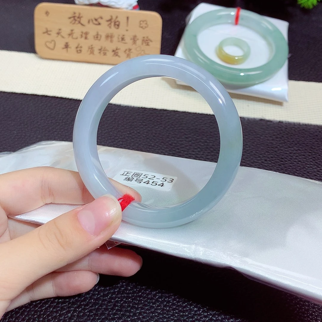 翡翠未镶嵌手镯454