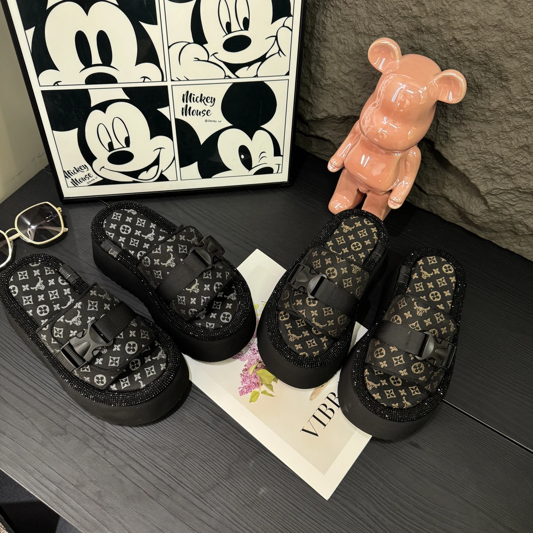 时尚百搭休闲潮款高跟厚底拖鞋夏季外穿潮流网红软底松糕拖