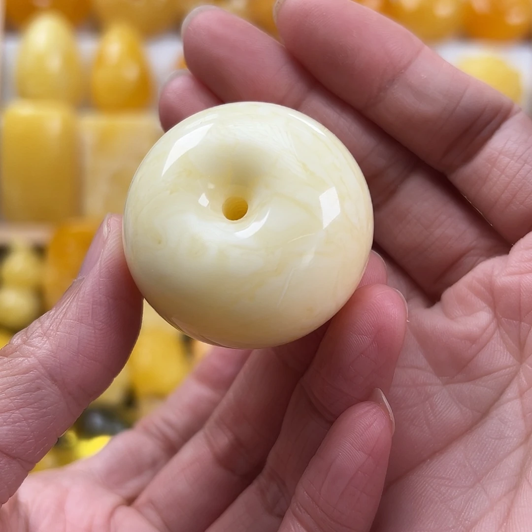蜜蜡颈饰未镶嵌蜜蜡
