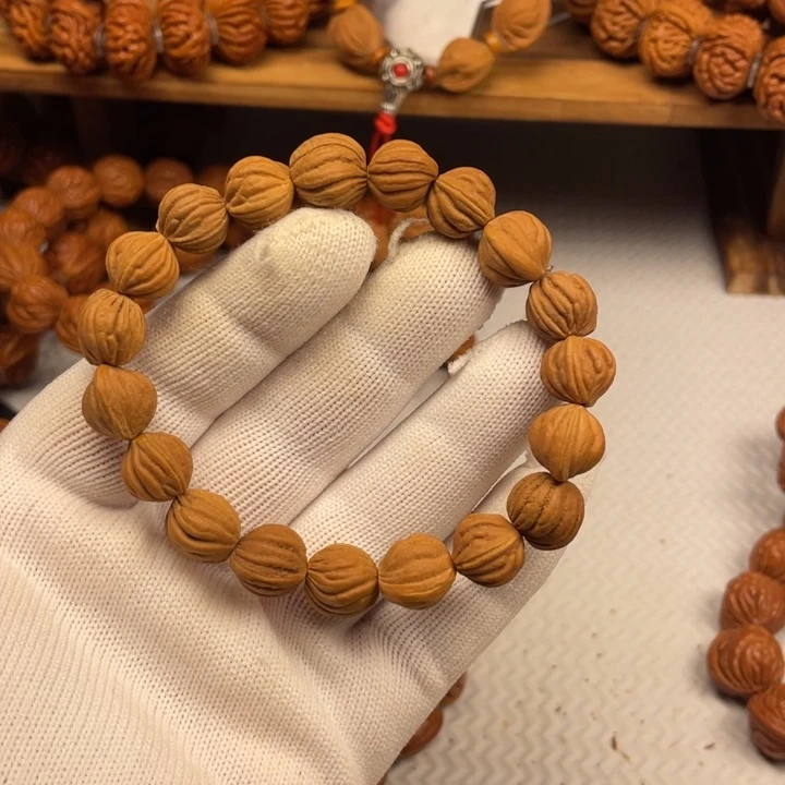 桃木3号链接桃核手串一个