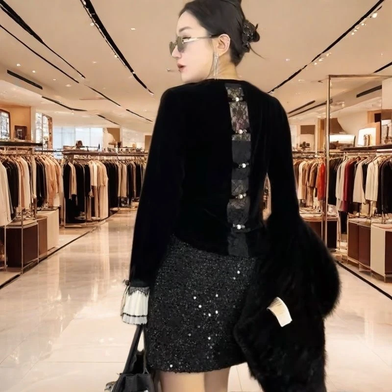 黑色圆领喇叭袖蕾丝丝绒T恤拼外穿爆款遮肉修身打底长袖上衣美背