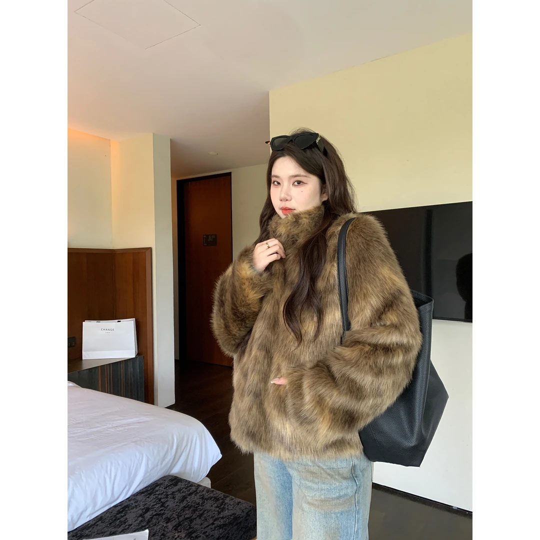 M5T6微胖 目光捕捉器*/高级感仿毛环保皮草复古短款毛毛外套