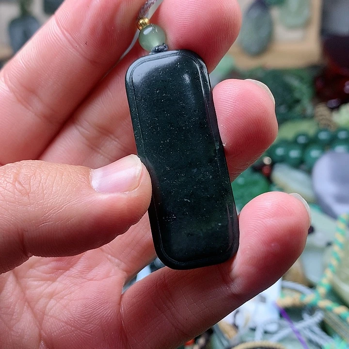 未镶嵌和田玉挂件