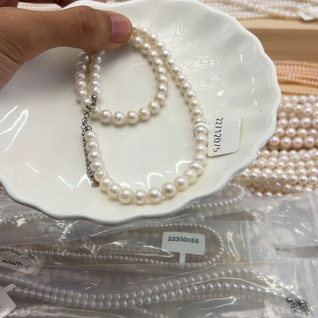 淡水珍珠颈饰未镶嵌