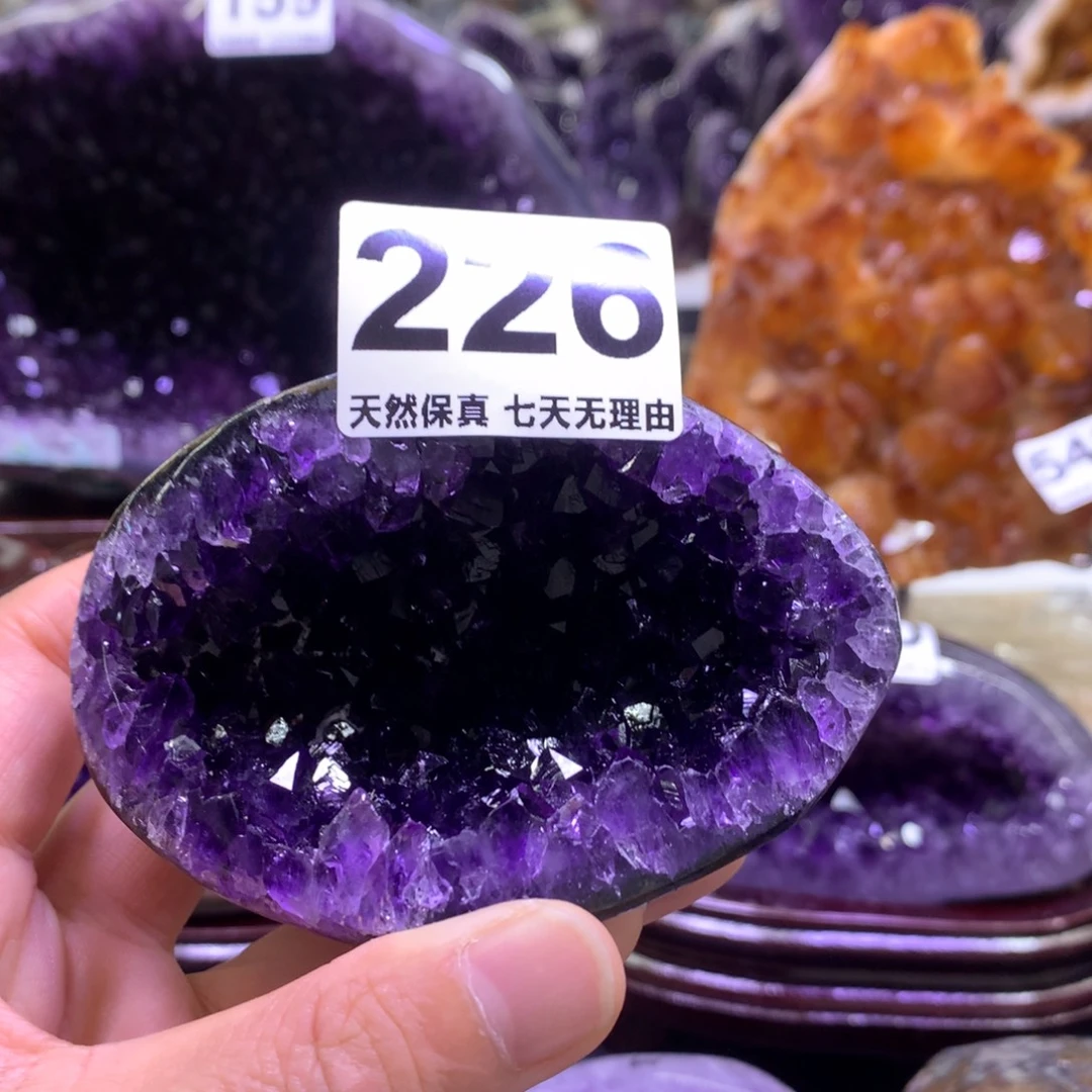 嘟***囔水晶摆件未镶嵌水晶