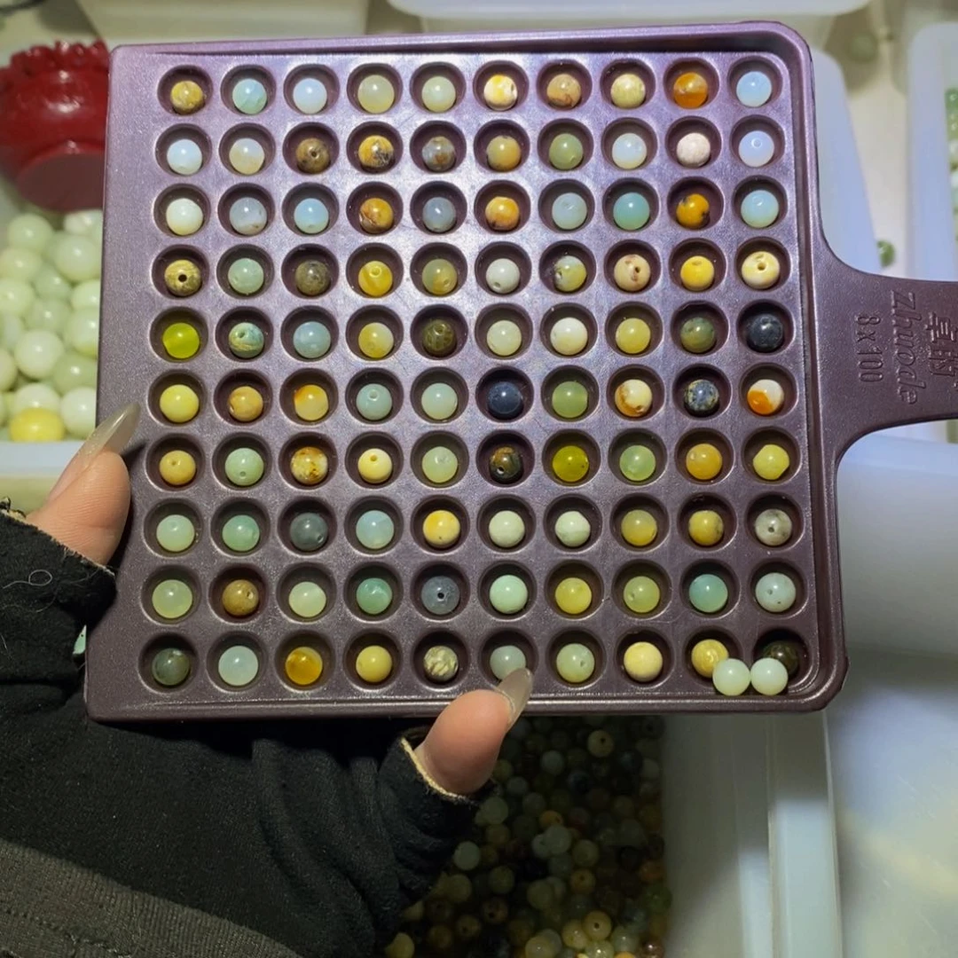 【闪购商品】蛇纹石玉颈饰未镶嵌153