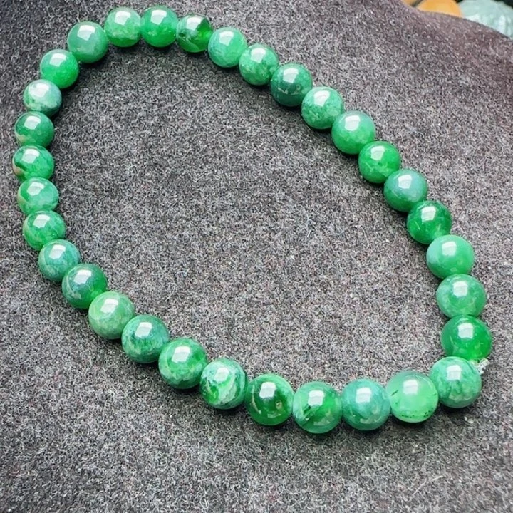 翡翠未镶嵌颈饰天然翡翠A货