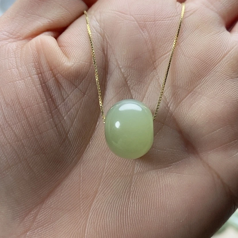 【闪购商品】颈饰未镶嵌和田玉