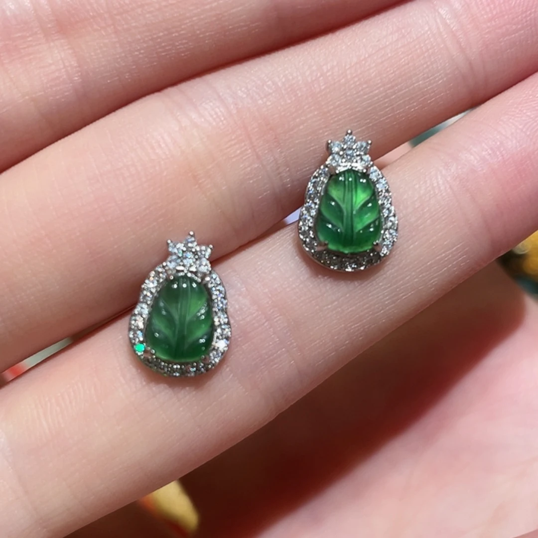 银S925镶嵌翡翠耳钉