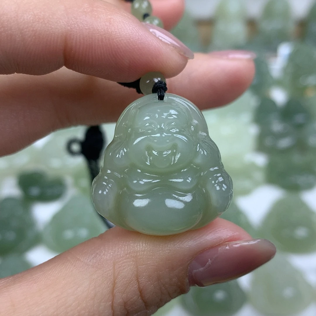 【闪购商品】颈饰未镶嵌和田玉