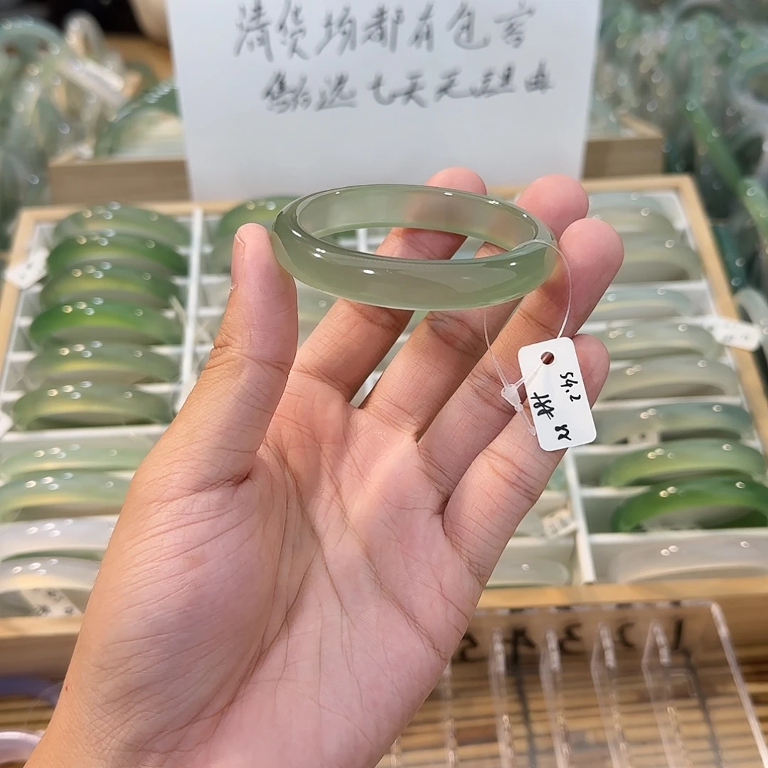 玛瑙/玉髓未镶嵌手镯圈口54.2