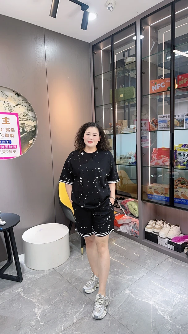 1900新款波点条纹破洞套装1617