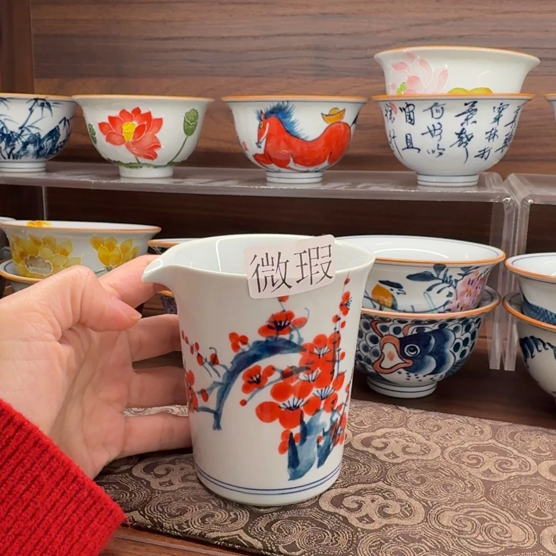 釉下手绘茶具微瑕