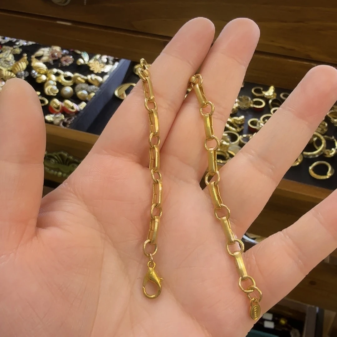琳***琳铜合金monet打标中古手链非全新