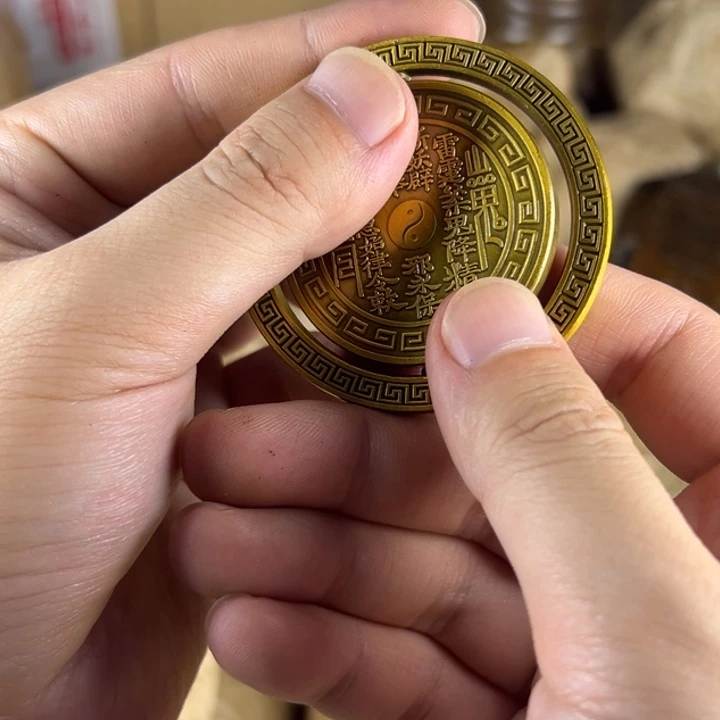 创意设计铜器摆件