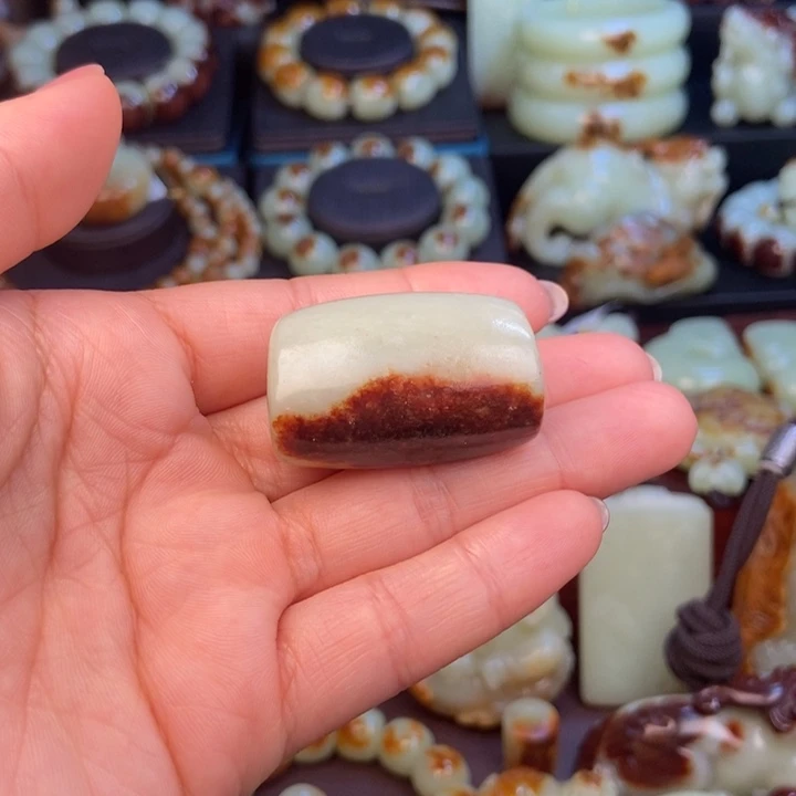 岫岩河磨玉（透闪石质玉）未镶嵌挂件