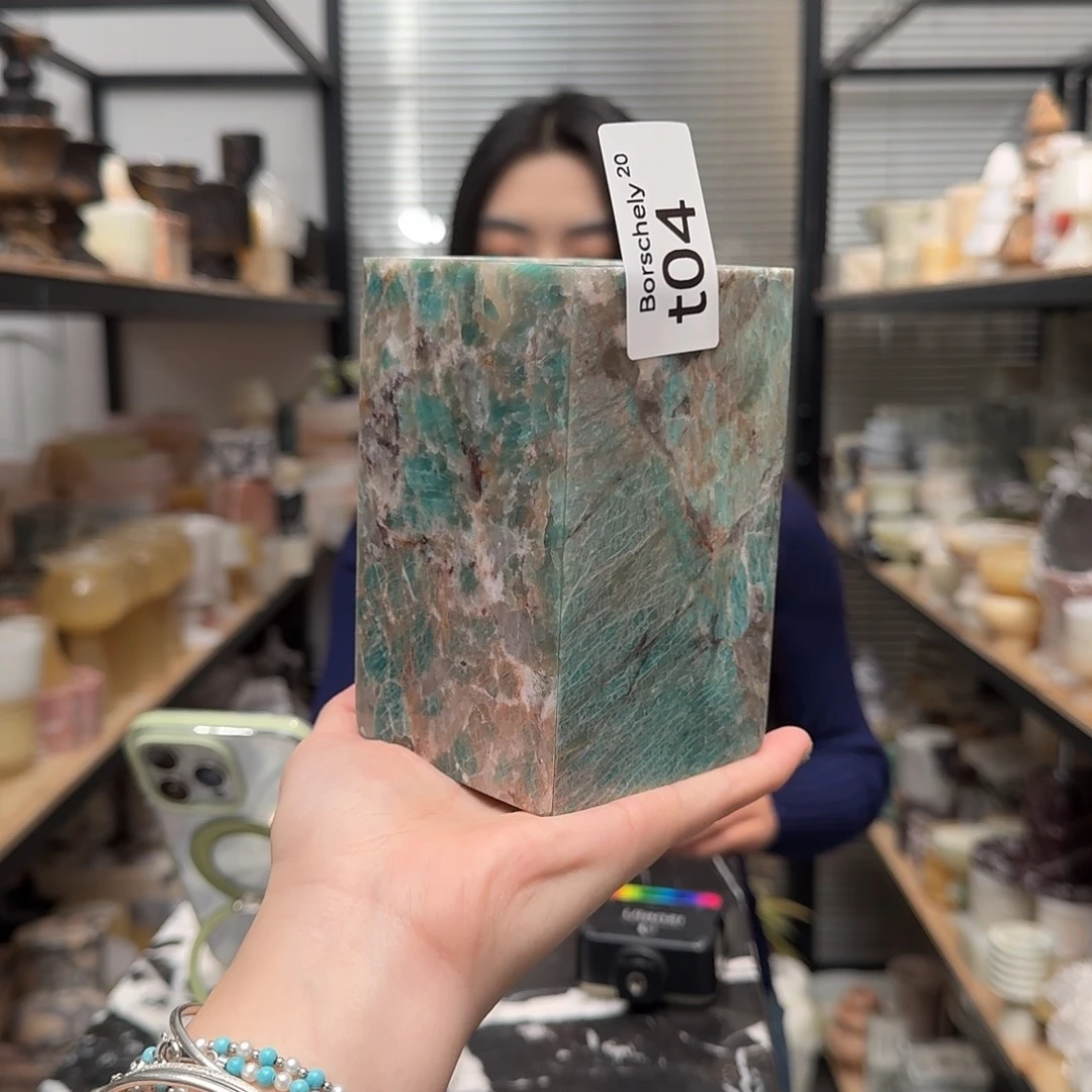 t04。      电量。