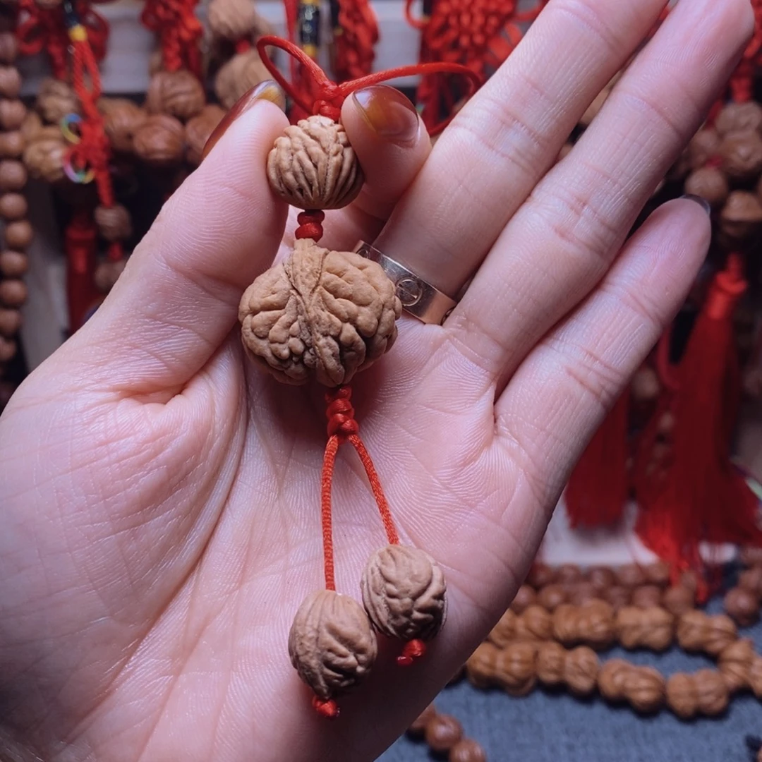 吊坠桃核龙纹桃枭