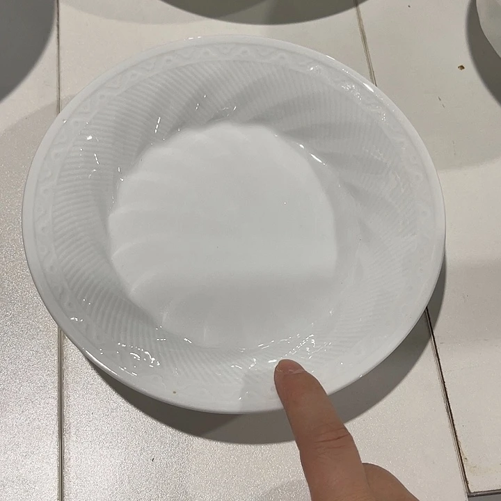 瓷片云端7.5英寸深盘四个，包邮