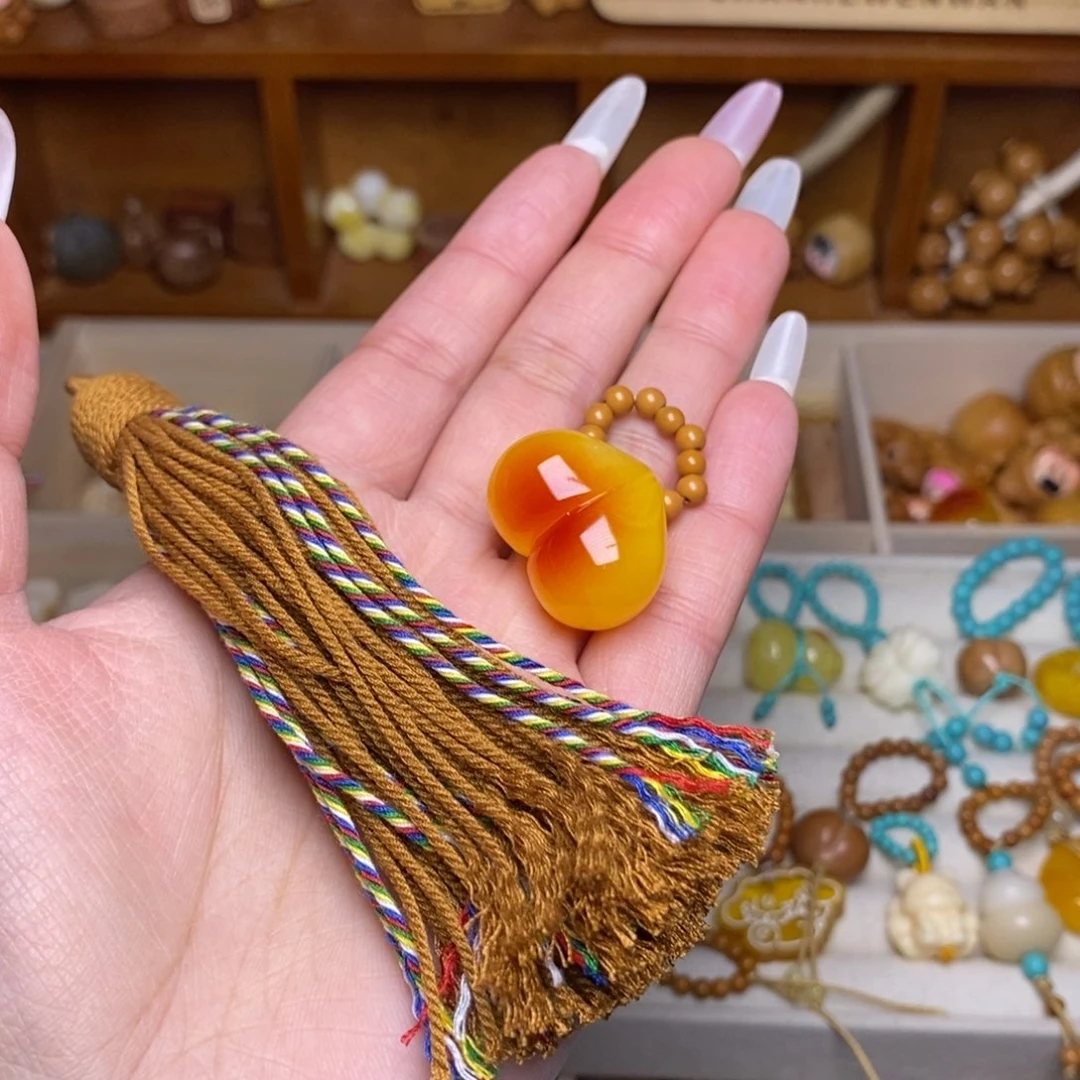 吊坠猴头核桃爱心橄榄核卡环咖色流苏