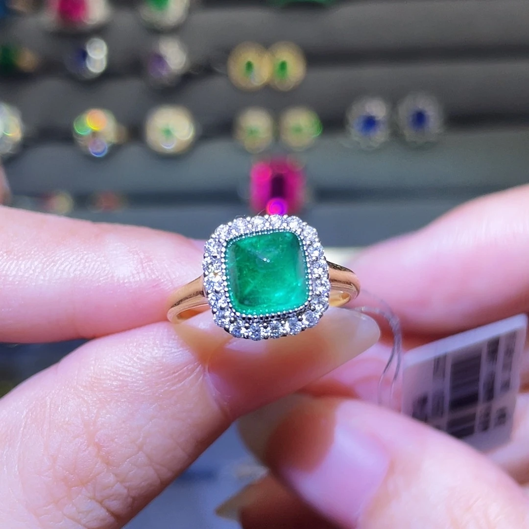 18K金镶嵌戒指祖母绿2.01ct