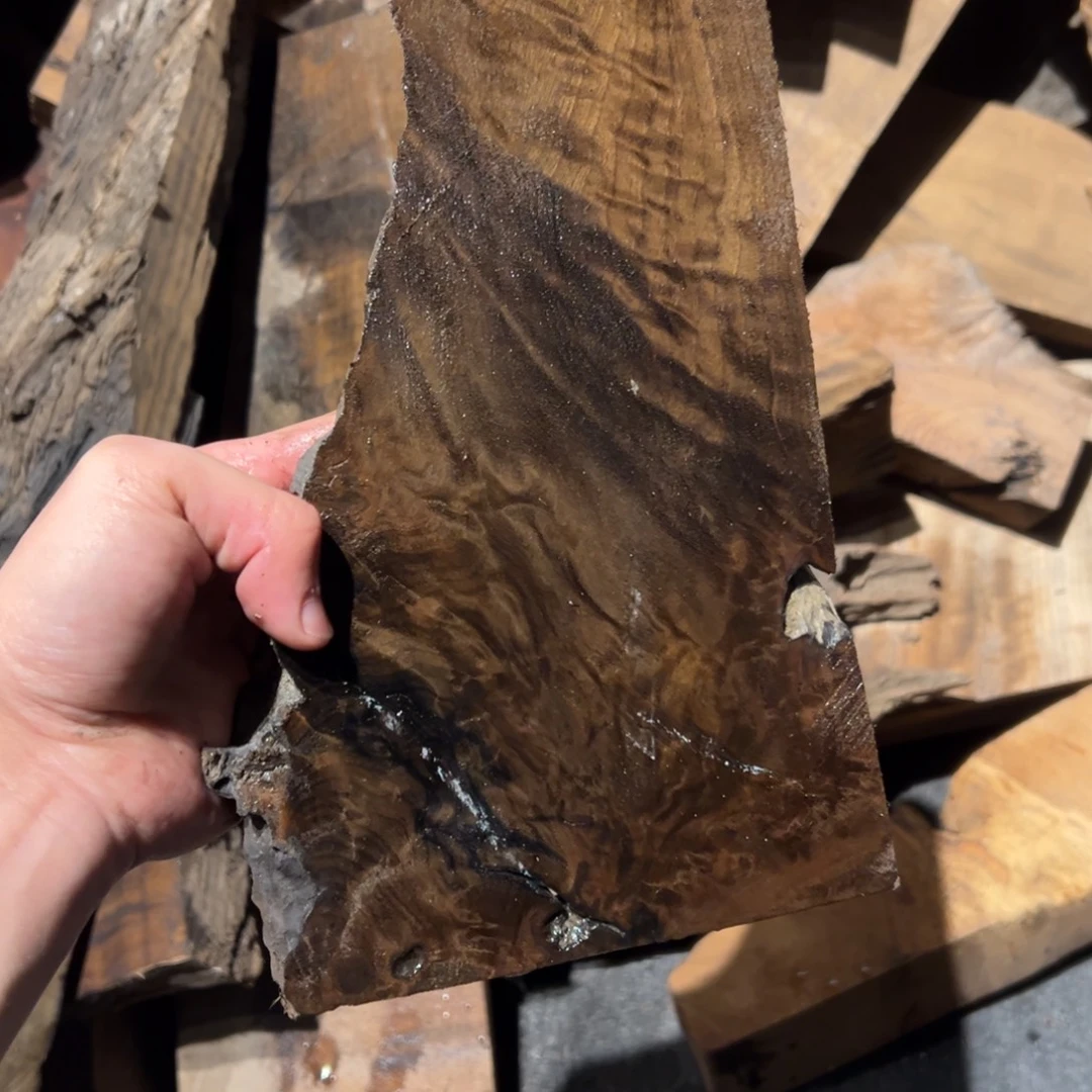 我***旅阴沉木金丝楠阴沉木原材料