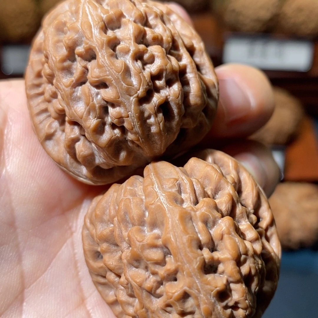 吊坠猴头核桃红锦鲤全品37