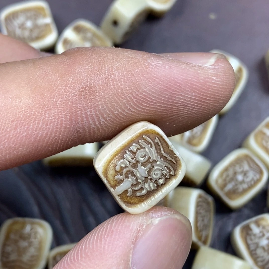 其他驼骨1.2尺寸根付,36