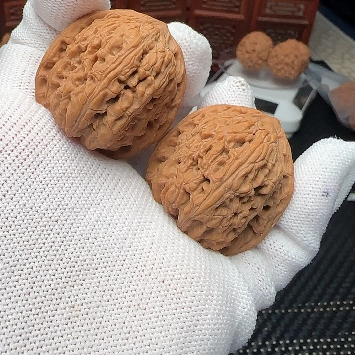 文玩核桃吊坠全品密纹36