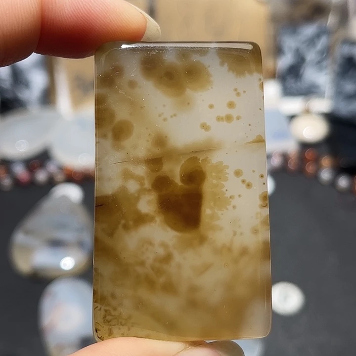 玛瑙/玉髓未镶嵌吊坠(不含链)