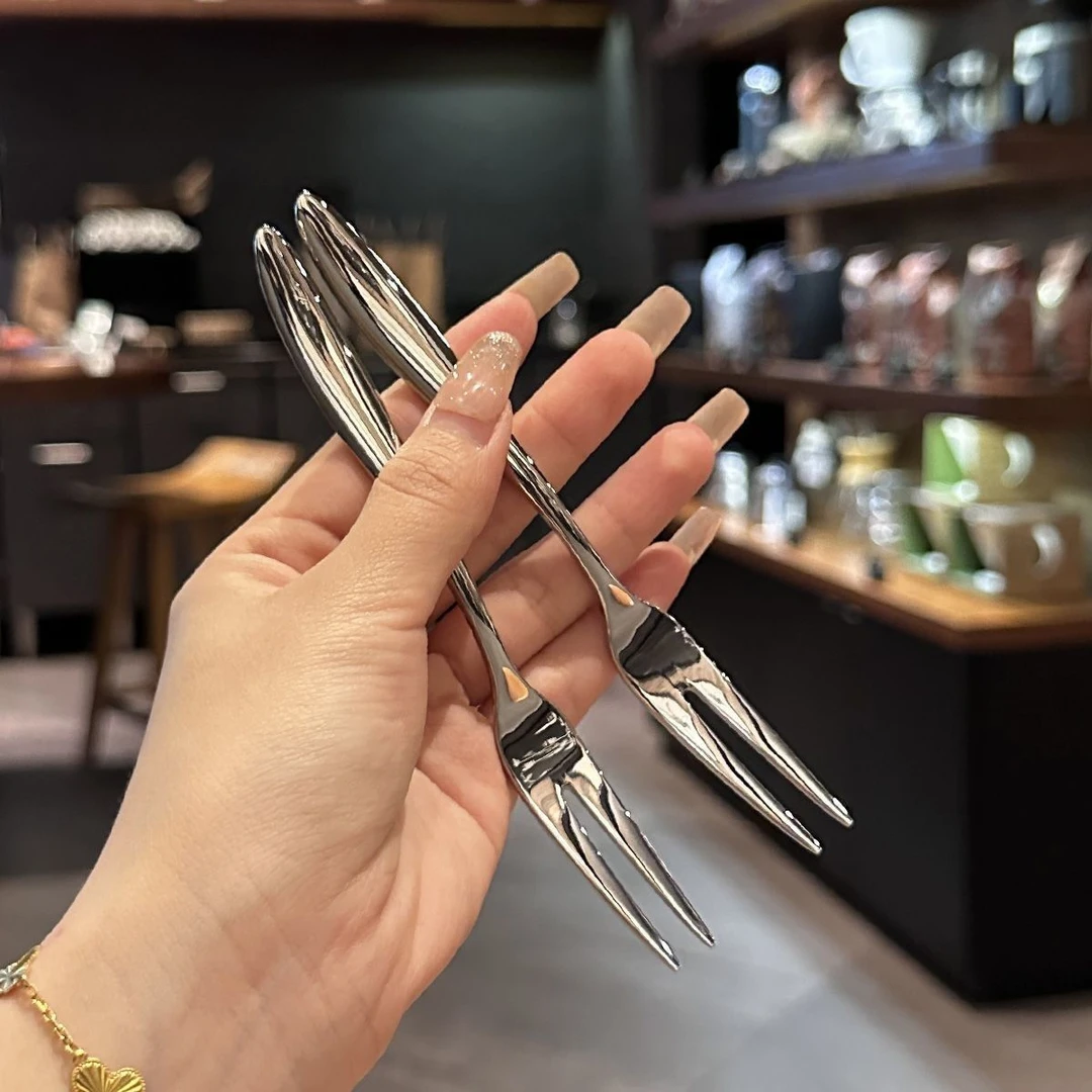 西邮哥【新疆包邮】水果叉轻奢304食品级不锈钢甜品叉蛋糕叉创意叉