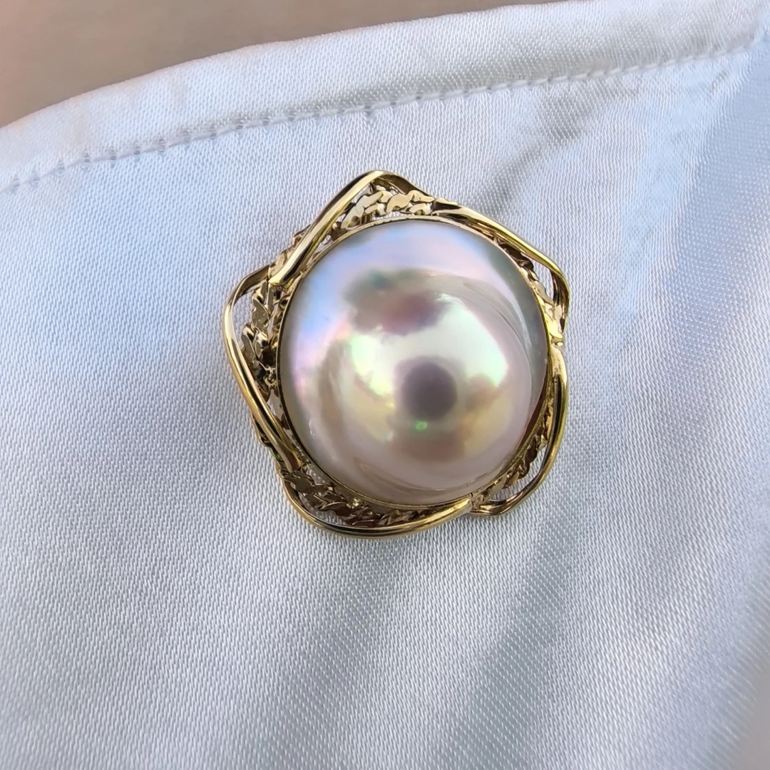 仙境粉泡泡荷包蛋玛贝吊坠18K金胸针＋吊坠两戴款名媛贵妇贵气款