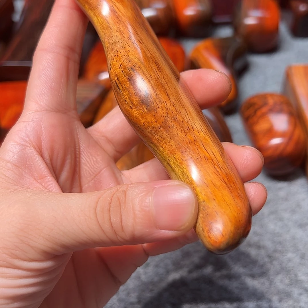 闲***聊交趾黄檀（大红酸枝）