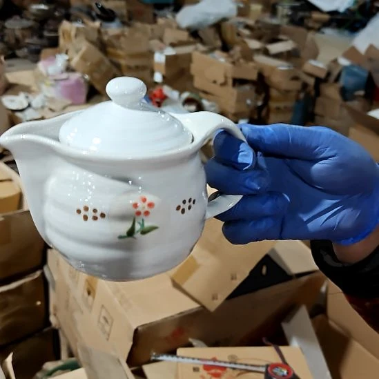 瓷片陶瓷盘子碗啥都有