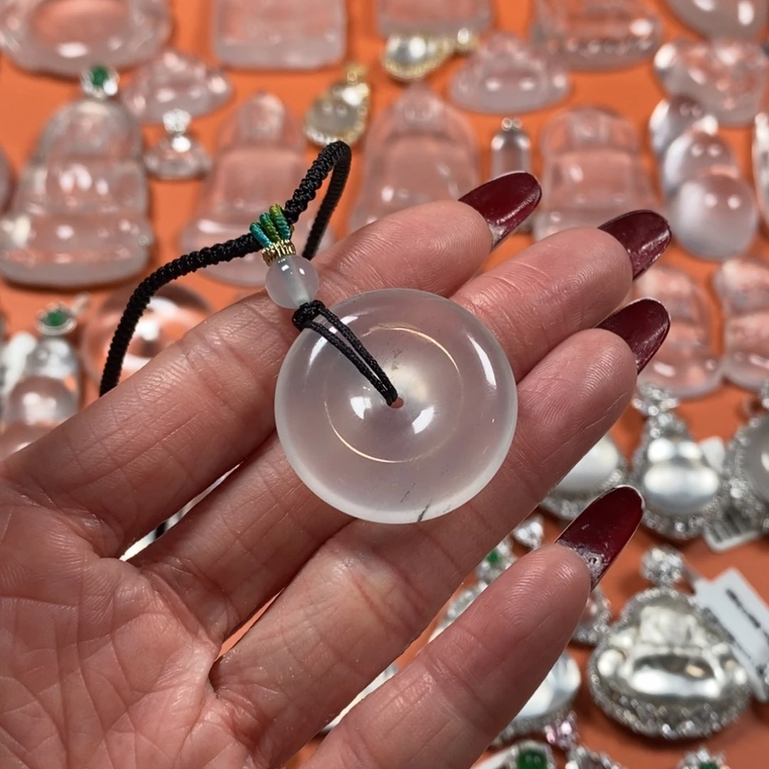 石英质玉未镶嵌颈饰卡28厚8.7平安扣