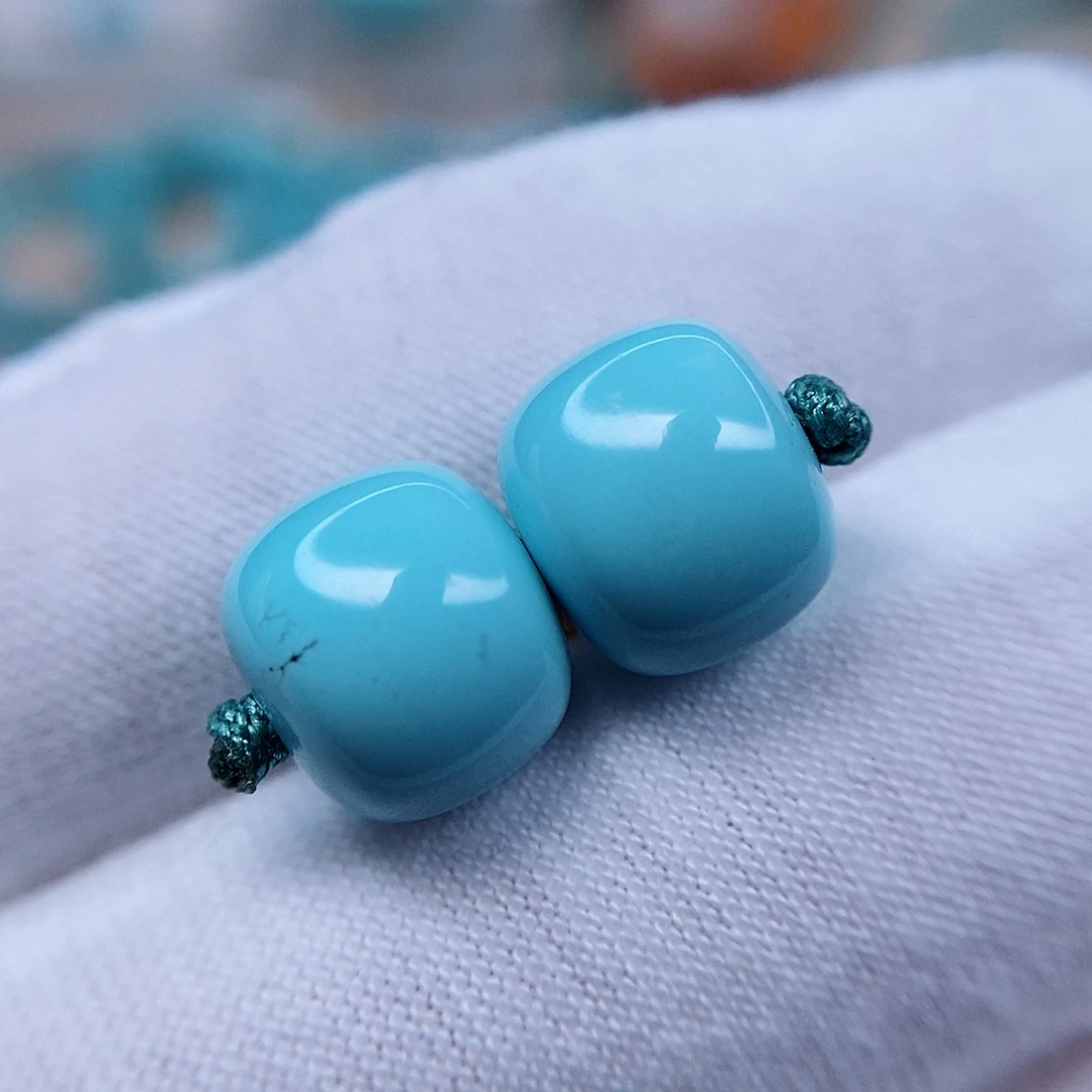 绿松石配饰未镶嵌