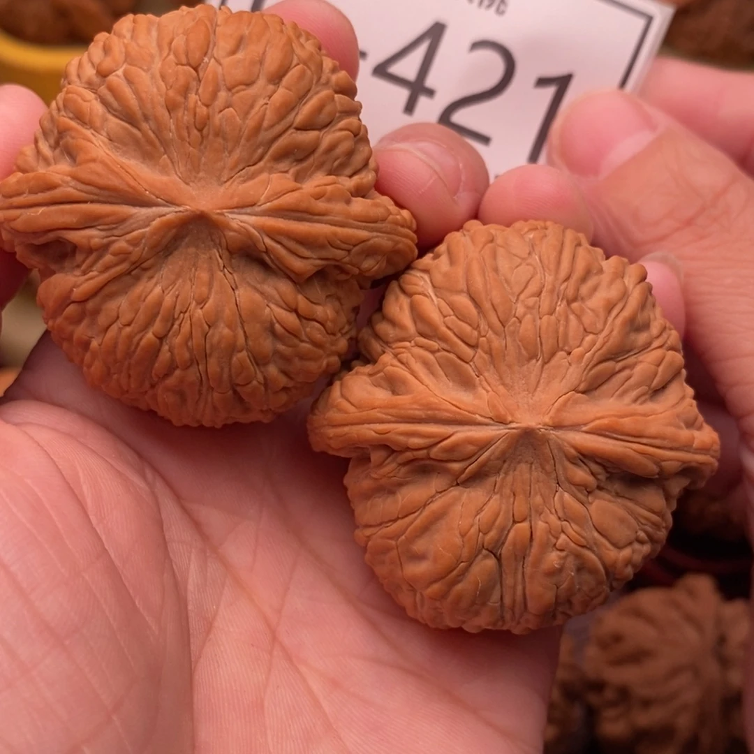 把件文玩核桃绣球45