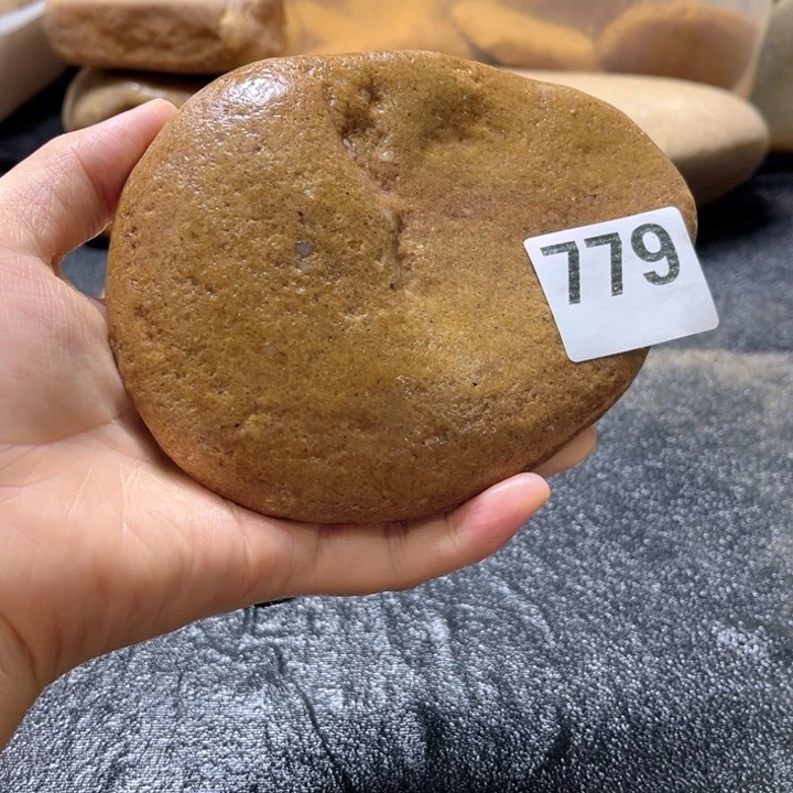 沈***吖琉璃手工艺品木头人的故事