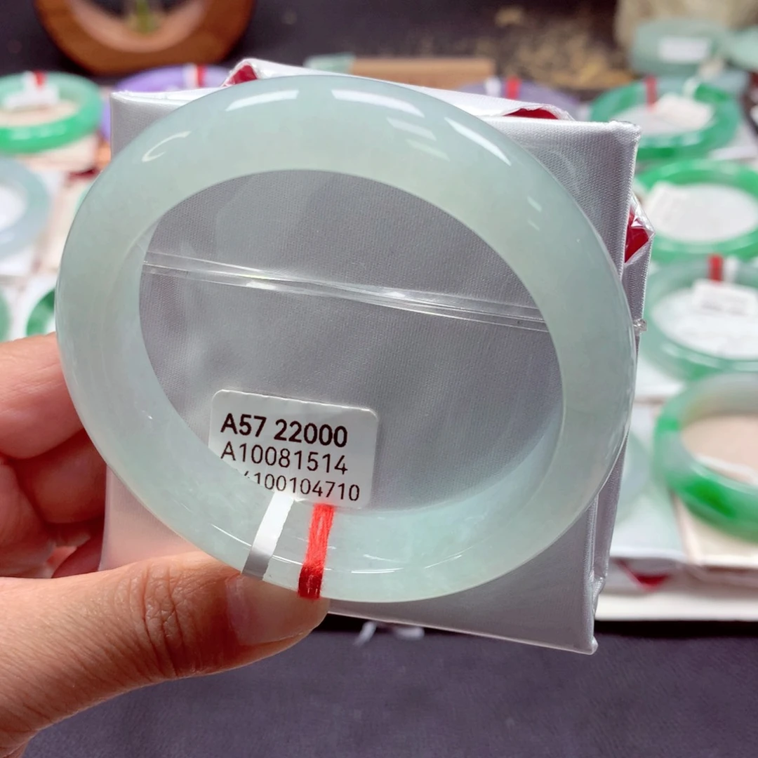 翡翠手镯未镶嵌正圈57（89）40号