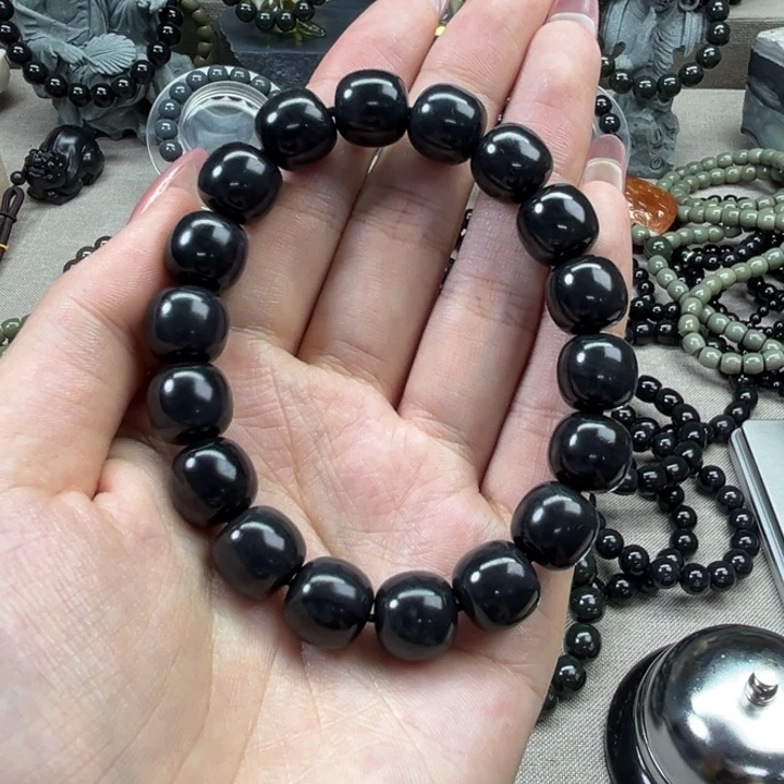 大***，和田玉未镶嵌手链高羊脂98墨