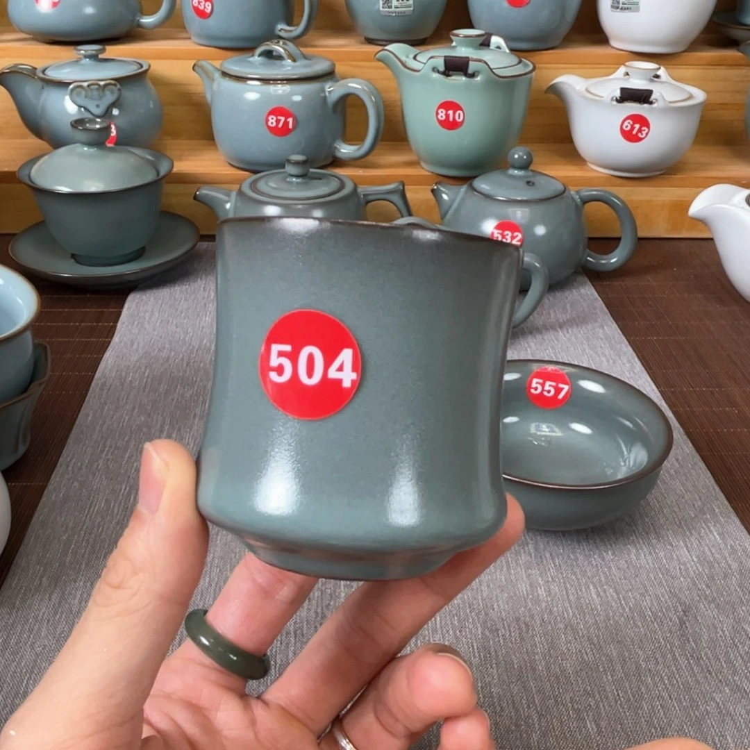 瓷片小微瑕。。。。。。。。
