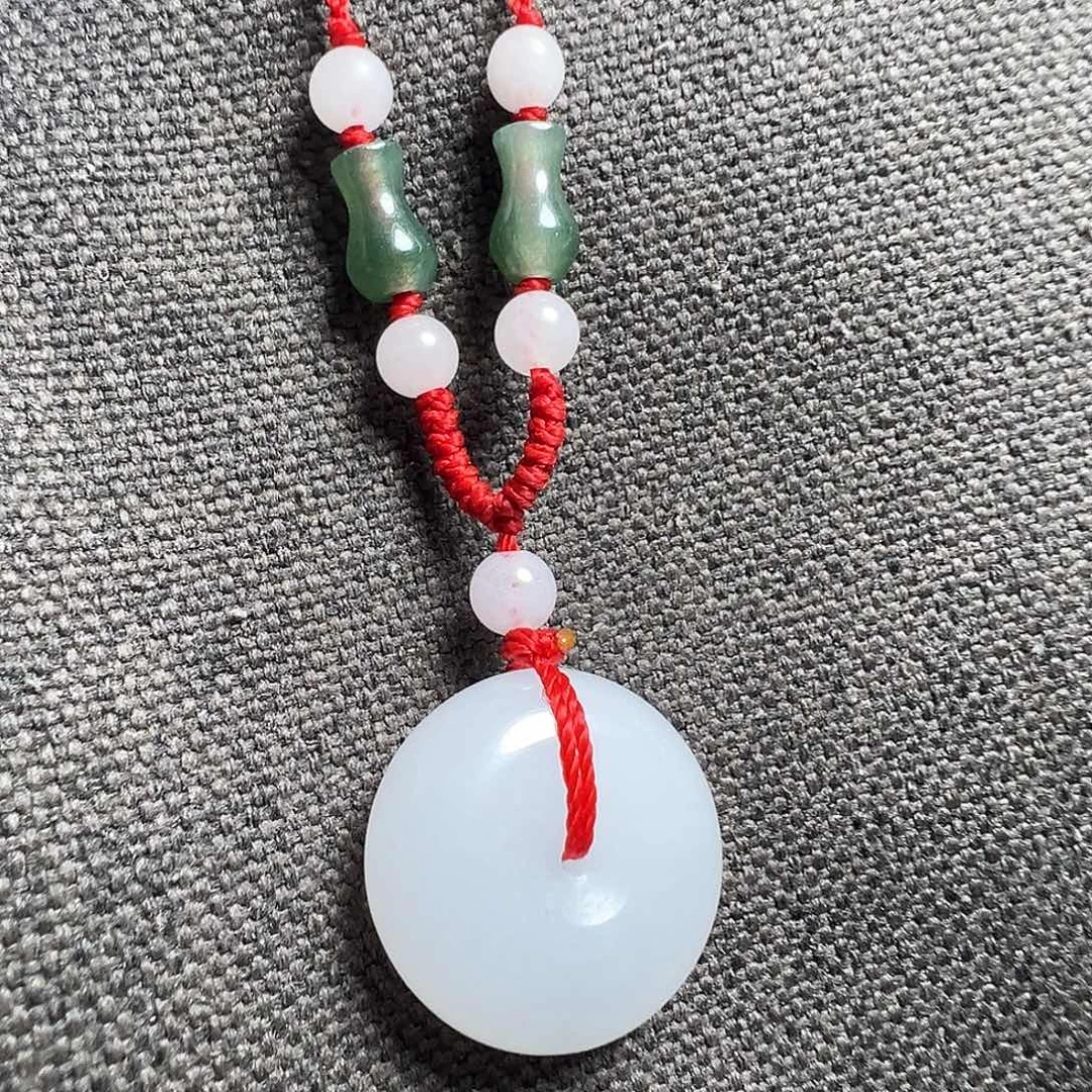 和田玉（糖玉）未镶嵌挂件